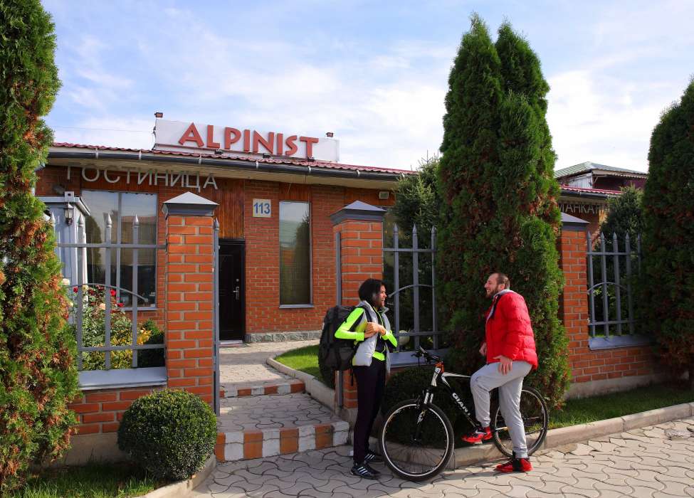 отель Альпинист Бишкек отдых Азия